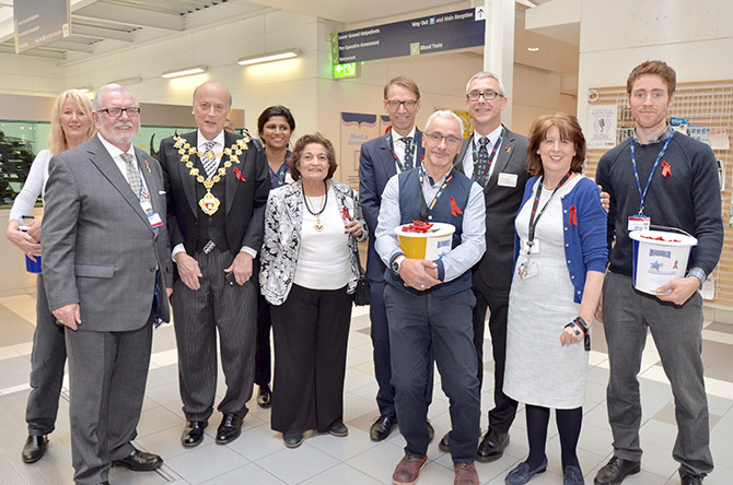 Council Mayor visits Chelsea and Westminster Hospital to mark World AIDS Day