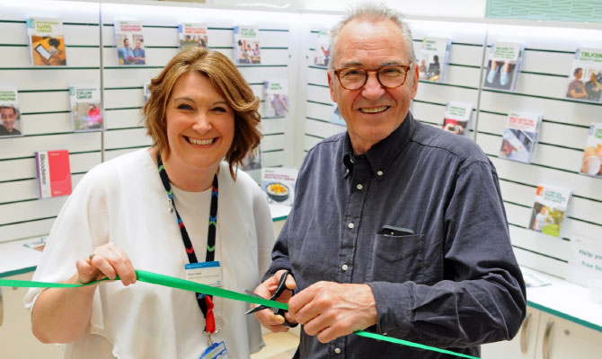 New Macmillan Cancer Support Information Centre opens at Chelsea and Westminster Hospital